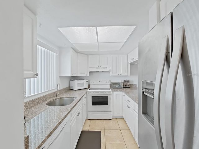 215 VALENCIA BOULEVARD 213, Largo, FL 33770