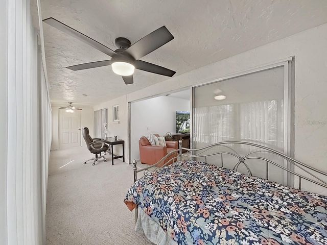 215 VALENCIA BOULEVARD 213, Largo, FL 33770