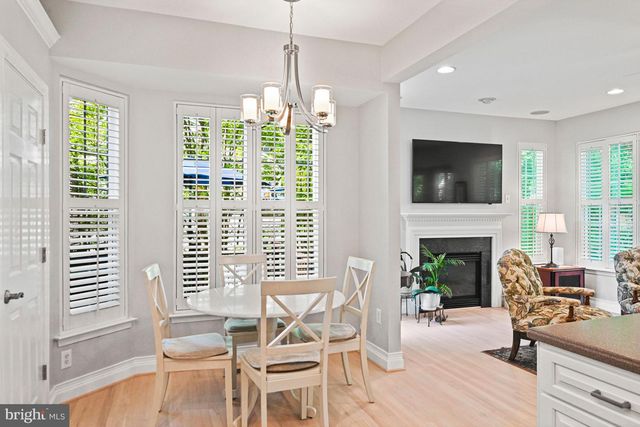 2966 LISMORE LN, Fairfax, VA 22031