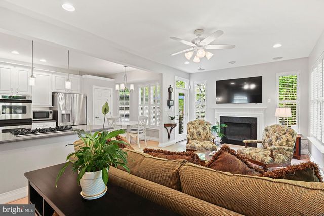2966 LISMORE LN, Fairfax, VA 22031