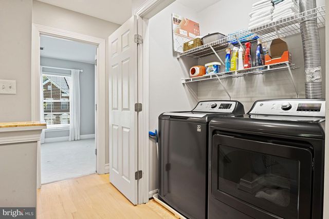 2966 LISMORE LN, Fairfax, VA 22031
