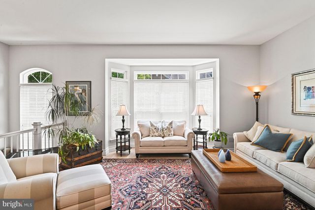 2966 LISMORE LN, Fairfax, VA 22031