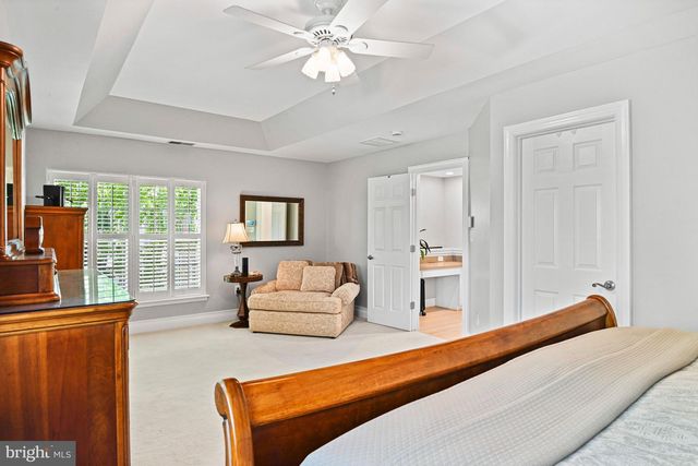 2966 LISMORE LN, Fairfax, VA 22031