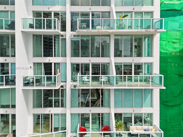 41 SE 5th St 2104, Miami, FL 33131