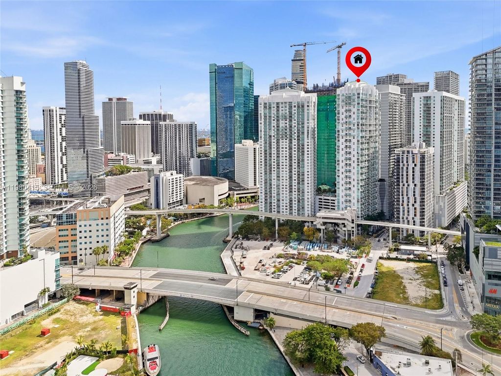 41 SE 5th St 2104, Miami, FL 33131