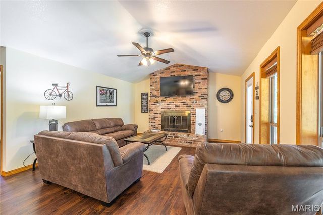 765 Carter 103, Van Buren, MO 63965