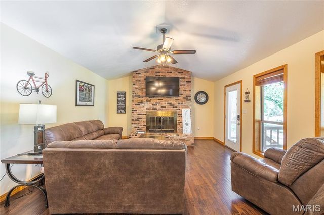 765 Carter 103, Van Buren, MO 63965