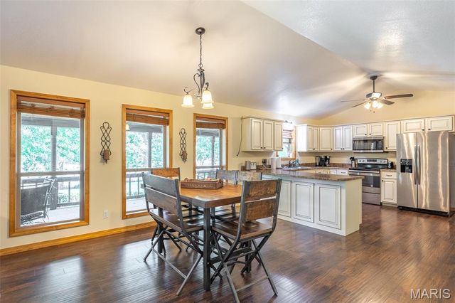 765 Carter 103, Van Buren, MO 63965