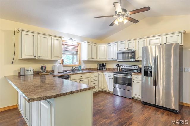 765 Carter 103, Van Buren, MO 63965