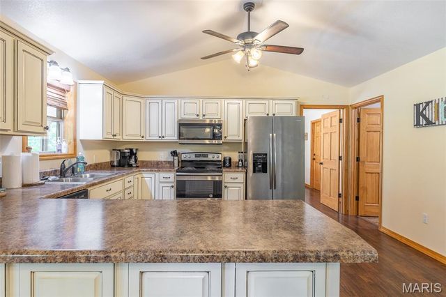 765 Carter 103, Van Buren, MO 63965