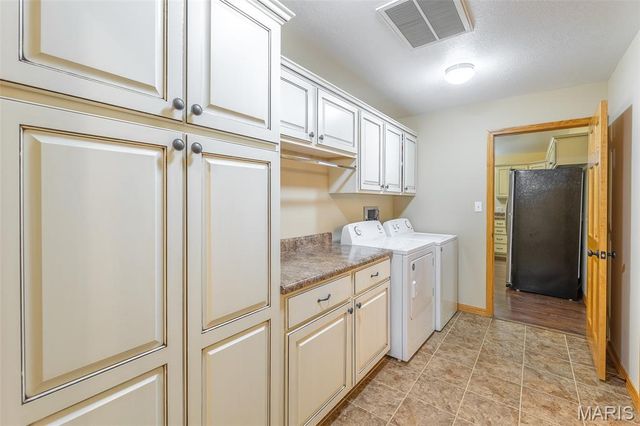 765 Carter 103, Van Buren, MO 63965