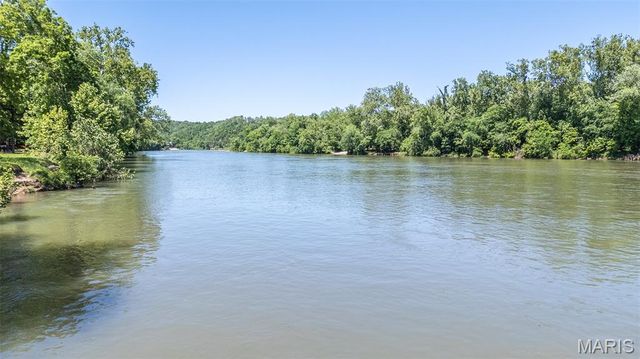 765 Carter 103, Van Buren, MO 63965