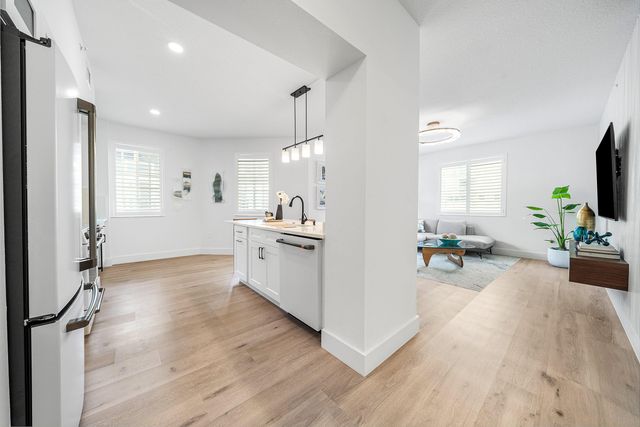 250 NE 3rd Avenue 1209, Delray Beach, FL 33444