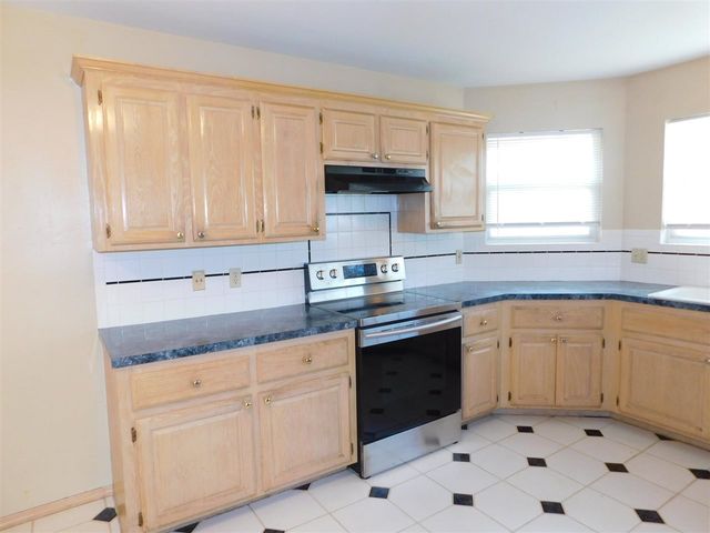 2112 NW Ashley, Lawton, OK 73505