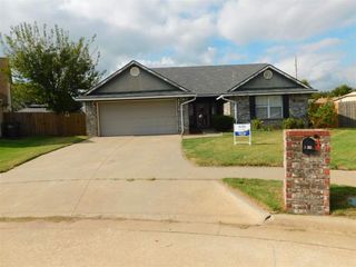 2112 NW Ashley, Lawton, OK 73505