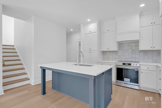 662 Oleander Street, Gulf Shores, AL 36542