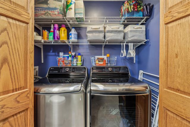 1601 NW North Creek Drive, Ankeny, IA 50023