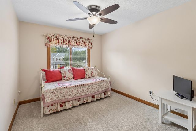1601 NW North Creek Drive, Ankeny, IA 50023
