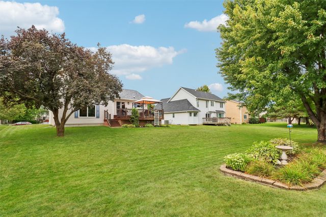 1601 NW North Creek Drive, Ankeny, IA 50023