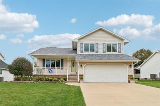 1601 NW North Creek Drive, Ankeny, IA 50023