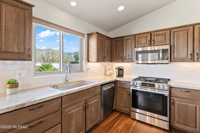 35891 S Wind Crest Drive, Tucson, AZ 85739