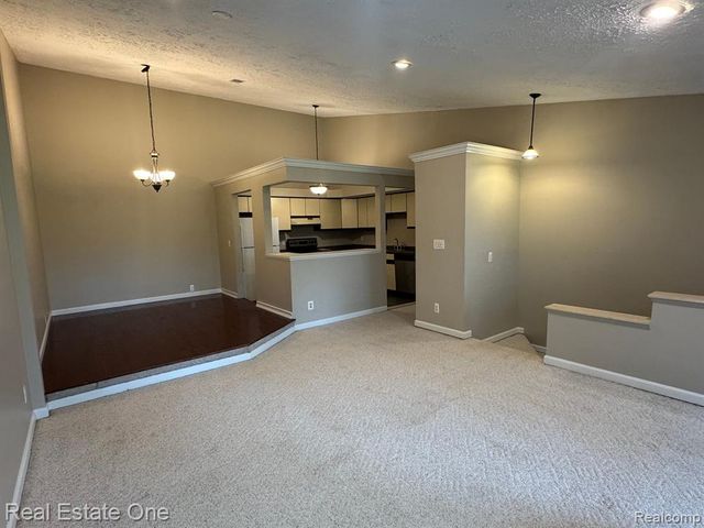 19317 Surrey Lane, Northville, MI 48167