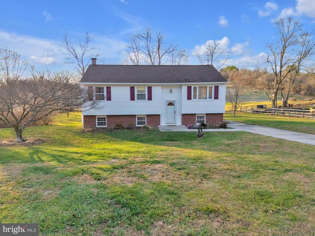 2804 CHRISTY DR, Westminster, MD 21157