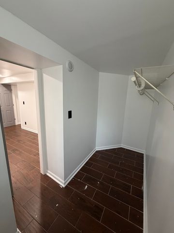 6125 S Champlain Avenue G, Chicago, IL 60637