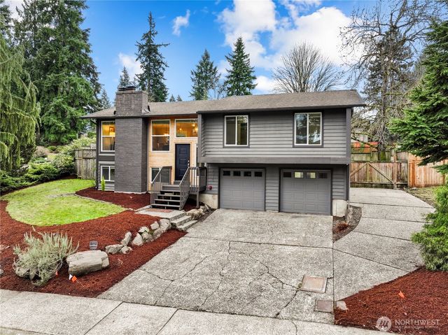9015 NE 142nd Way, Kirkland, WA 98034
