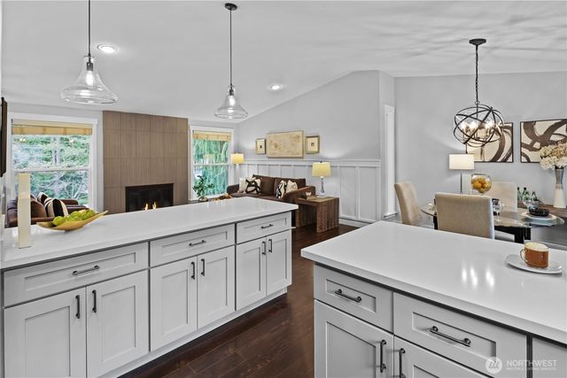 9015 NE 142nd Way, Kirkland, WA 98034