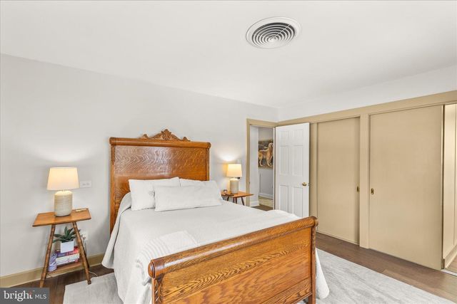 228 CLEARVIEW RD, Hanover, PA 17331