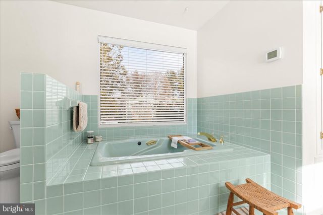 228 CLEARVIEW RD, Hanover, PA 17331