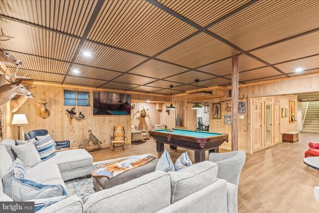 228 CLEARVIEW RD, Hanover, PA 17331