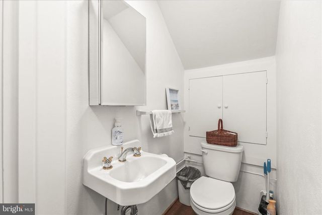 228 CLEARVIEW RD, Hanover, PA 17331