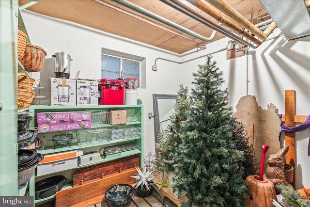 228 CLEARVIEW RD, Hanover, PA 17331