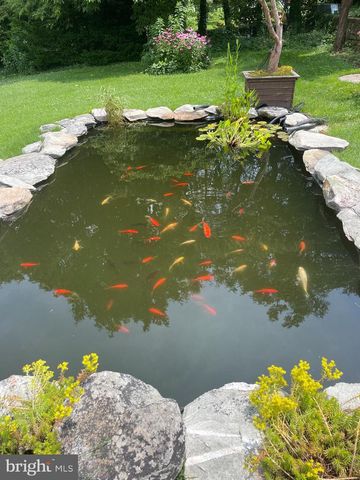 228 CLEARVIEW RD, Hanover, PA 17331