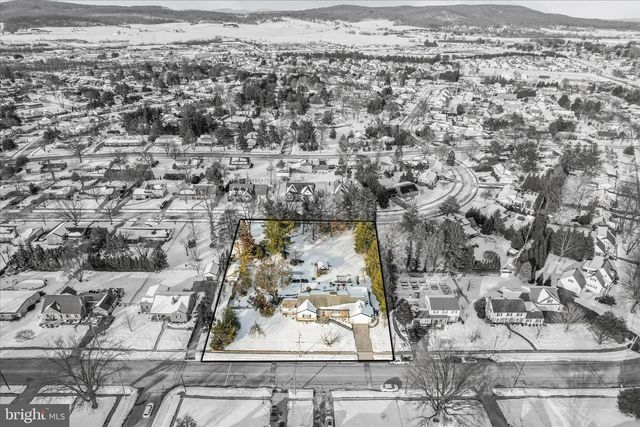 228 CLEARVIEW RD, Hanover, PA 17331