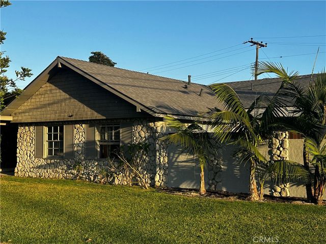 8232 Indianapolis, Huntington Beach, CA 92646