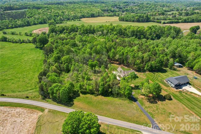 1025 Patterson Farm Road, Mooresville, NC 28115