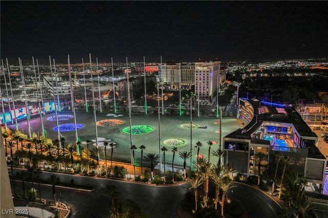 145 East HARMON Avenue 2204, Las Vegas, NV 89109