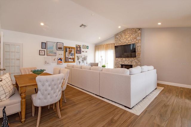 8701 MASTER LINK COURT, Orlando, FL 32836