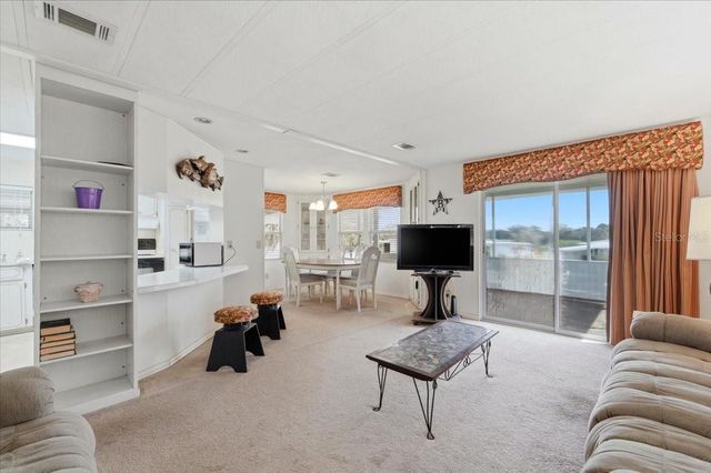 41 WOODLAND CIRCLE, Haines City, FL 33844