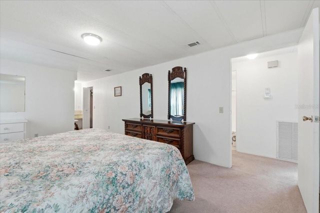 41 WOODLAND CIRCLE, Haines City, FL 33844