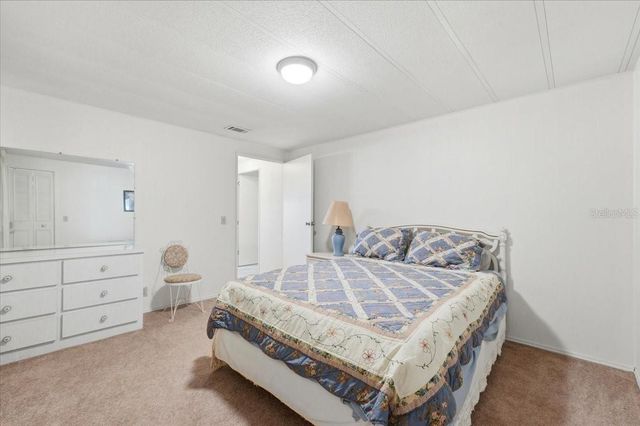 41 WOODLAND CIRCLE, Haines City, FL 33844