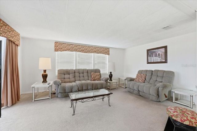 41 WOODLAND CIRCLE, Haines City, FL 33844