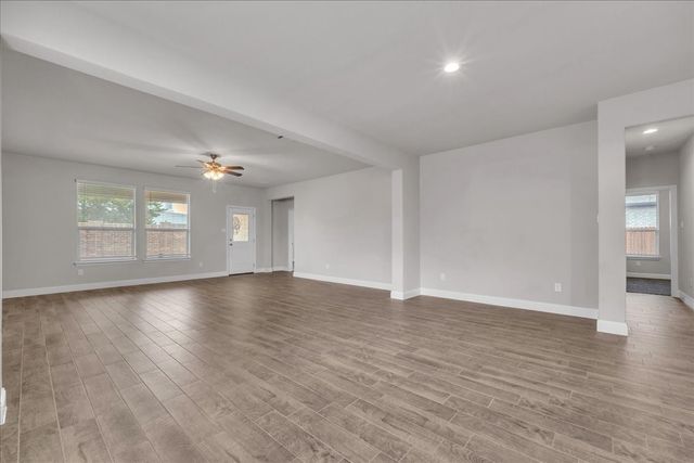 1017 Fairhaven Drive, Midlothian, TX 76065