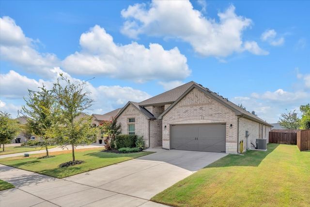 1017 Fairhaven Drive, Midlothian, TX 76065