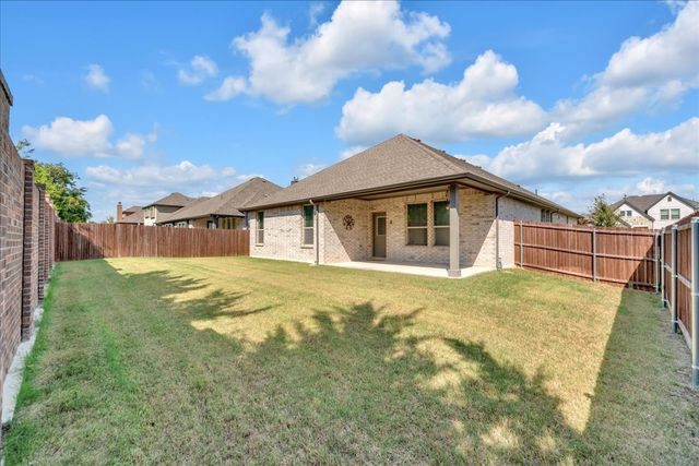 1017 Fairhaven Drive, Midlothian, TX 76065
