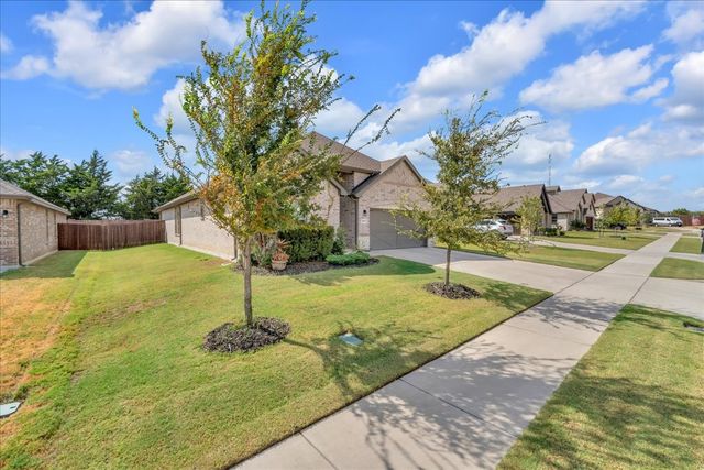1017 Fairhaven Drive, Midlothian, TX 76065
