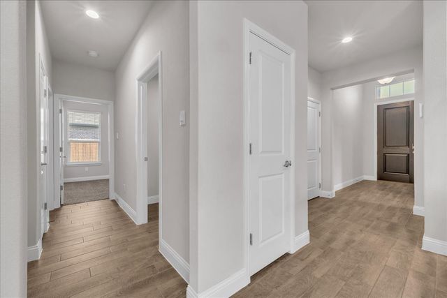 1017 Fairhaven Drive, Midlothian, TX 76065